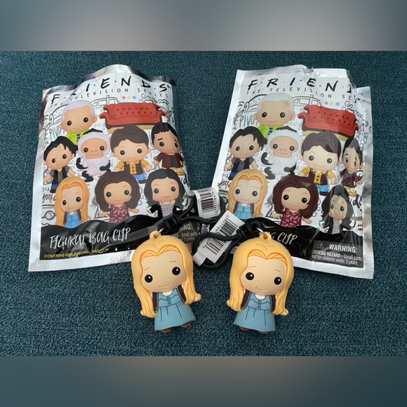 Friends (TV Series) Blind Figural Bag Clip: Phoebe Buffay - Picture 1 of 3